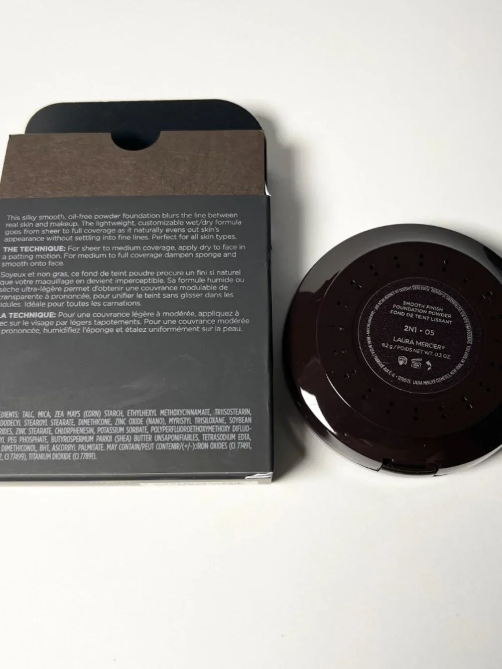 Laura Mercier Smooth Finish Foundation Powder Shade 2N1 05 Full Regular Size